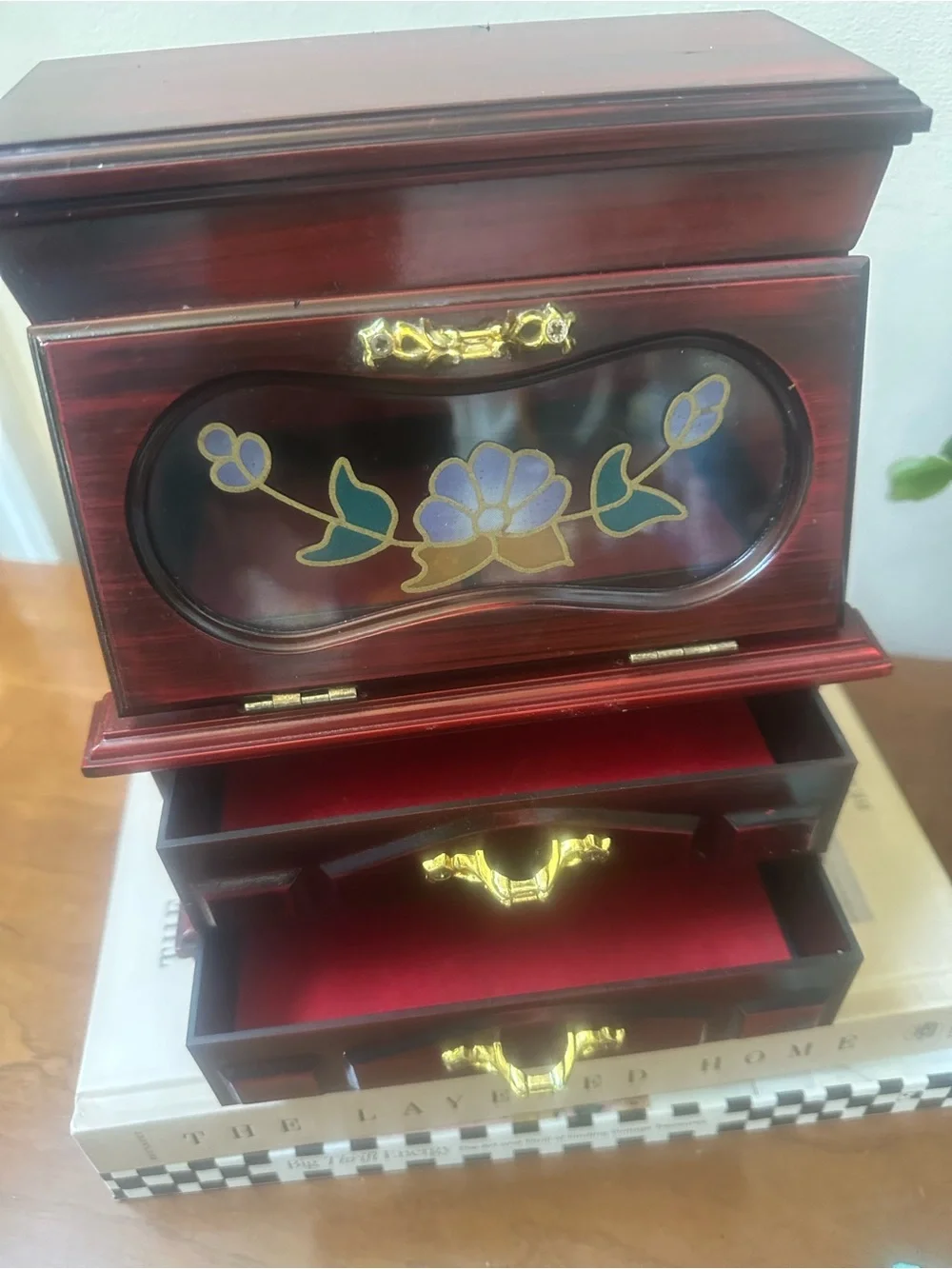 Vintage Musical Jewelry Box